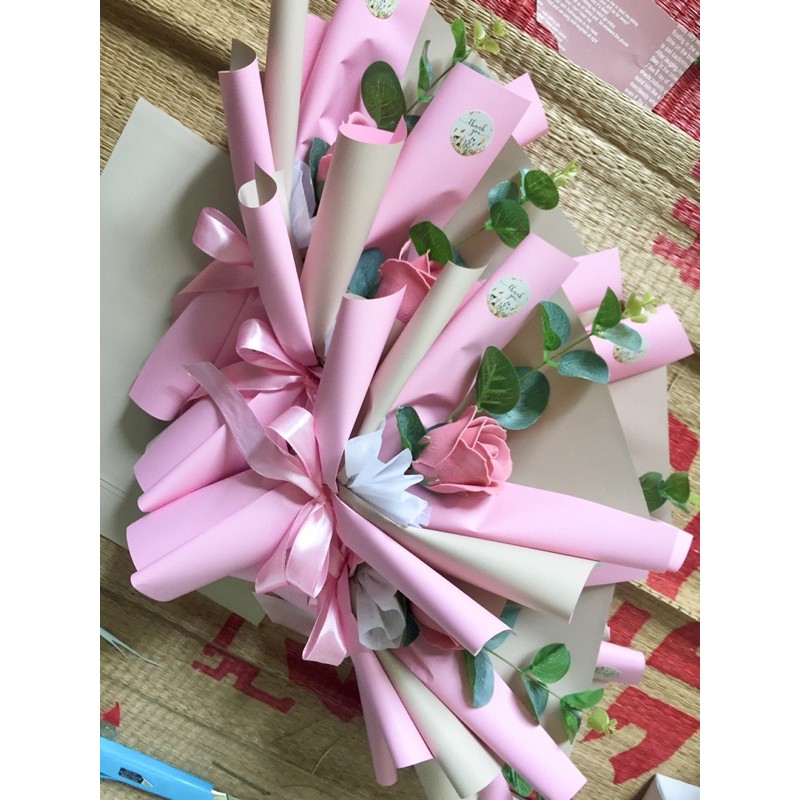 BÓ HOA SÁP 1-3 BÔNG TẶNG TÚI VÀ THIỆP