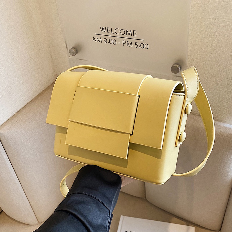 Túi đeo chéo IELGY dáng vuông nhỏ màu sắc đơn giản dễ phối đồ phong cách Hàn Quốc dành cho nữ