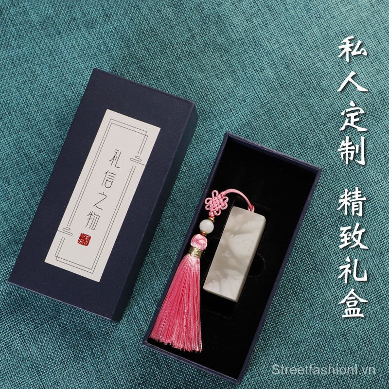 Con dấu đóng tên thư pháp bằng đá cứng hình vuông