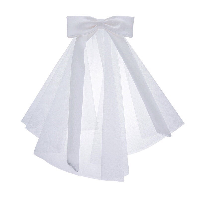 Lúp phồng cô dâu siêu xinh