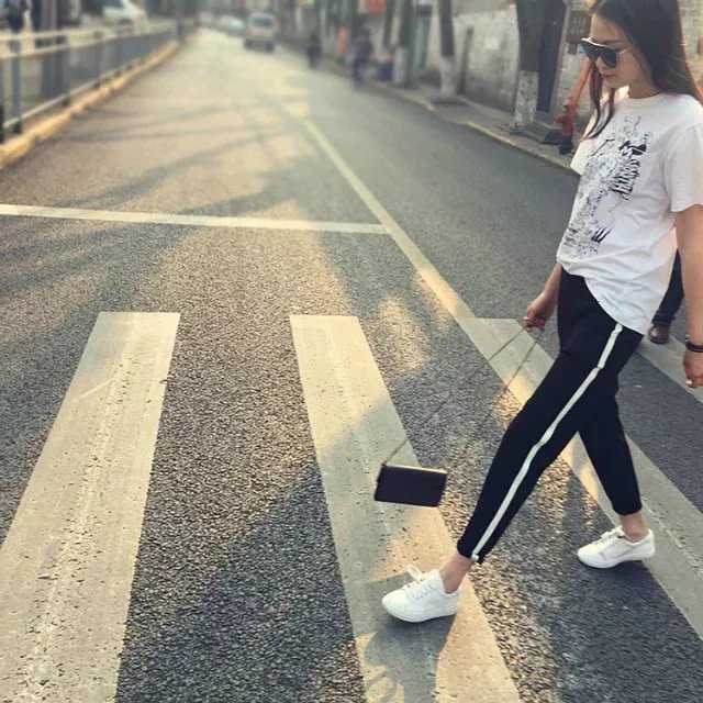 Quần sọc thể thao quần 1 sọc Unisex siêu hot thời trang Unisex 2020 | BigBuy360 - bigbuy360.vn