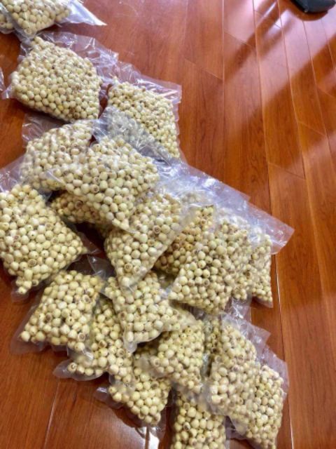 HẠT SEN KHÔ VIỆT 1KG chuẩn Hưng Yên