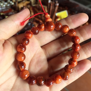 Vòng gỗ huyết Long " Thanh Long hộ mệnh"