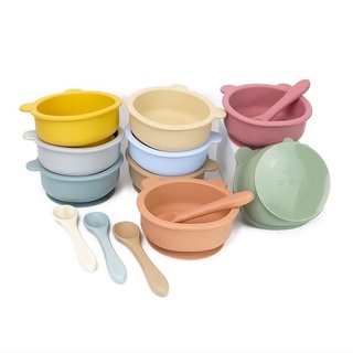 BÁT ĂN DẶM SILICONE HÌNH GẤU VÀ SƯ TỬ đáng yêu, hít dính chống lật tặng kèm thìa cùng màu