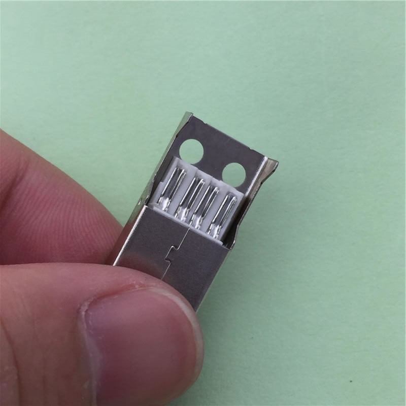 Bộ 10 đầu cắm USB Type A được phủ nhựa đen
