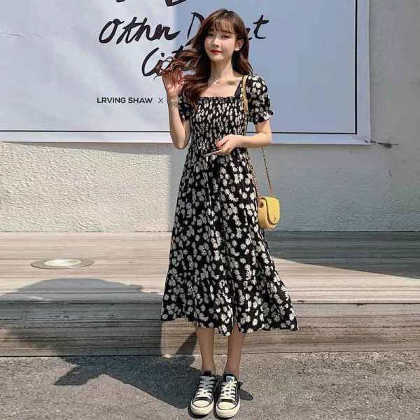 Summer Warm Flexible Retro Small Fragile Daisy Dress New Ground Fork Word Shoulder Neck Temperament Skirt