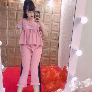(Hàng thiết kế) SET THÊU HỌA TIẾT SIÊU XINH