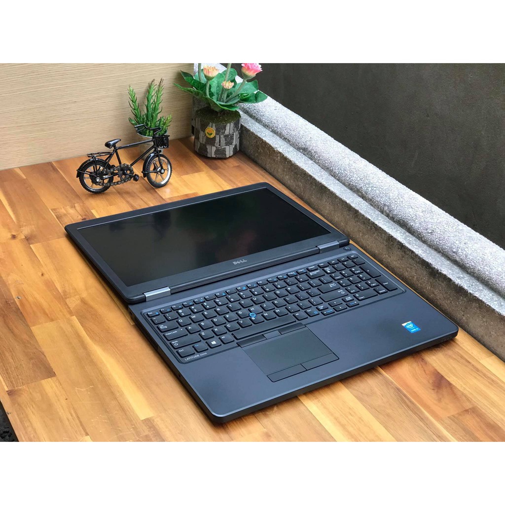 Laptop Cũ Dell Latitude E5550 (Intel Core i5 5300U, RAM 4GB, SSD 128GB, Intel HD Graphics 5500, Màn Hình 15.4 inch HD)