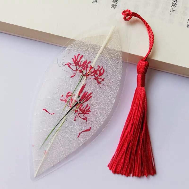 Bookmark gân lá hình hoa bỉ ngạn kẹp sách