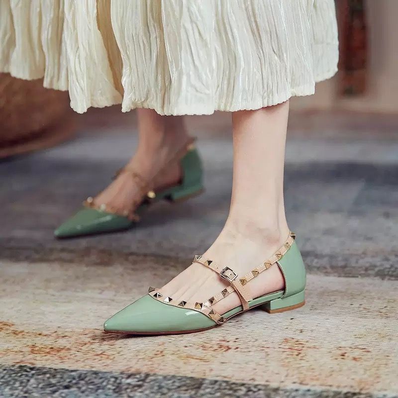 Giày Sandal Mũi Nhọn Bằng Da Đính Đinh Tán Thời Trang Mùa Hè Cho Nữ
