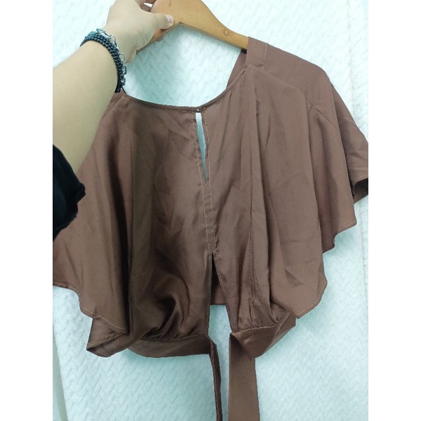 Áo crop top voan bóng như mới