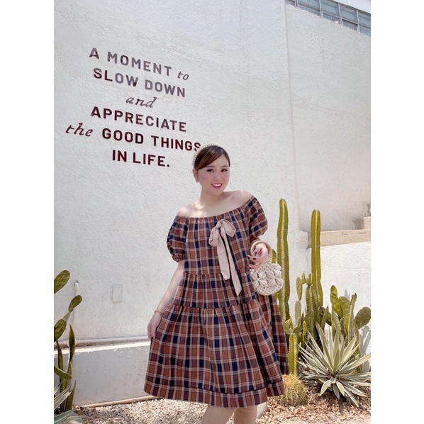 đầm bẹt vai chất bố thô, túi zip hàng qc chuẩn xịn đẹp ( 100% y hình)