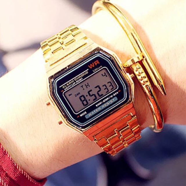 Đồng hồ Casio phong cách cổ điển nhiều màu sắc tùy chọn cho nam và nữ | BigBuy360 - bigbuy360.vn