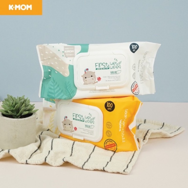 Khăn ướt vân nổi có nắp K-mom Hàn Quốc (gói 100 chiếc)