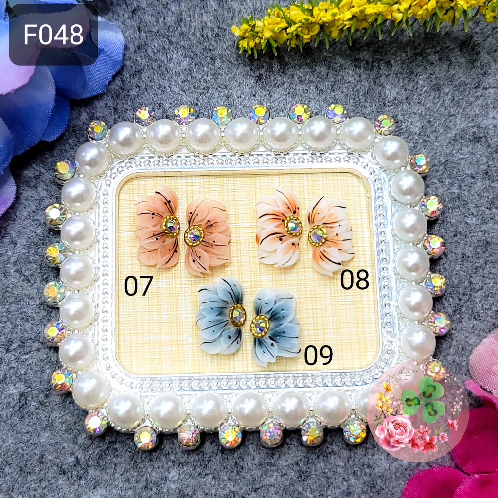 Mẫu: F048 . Hoa bột "Cúc 2 tầng" đính móng siêu xinh.