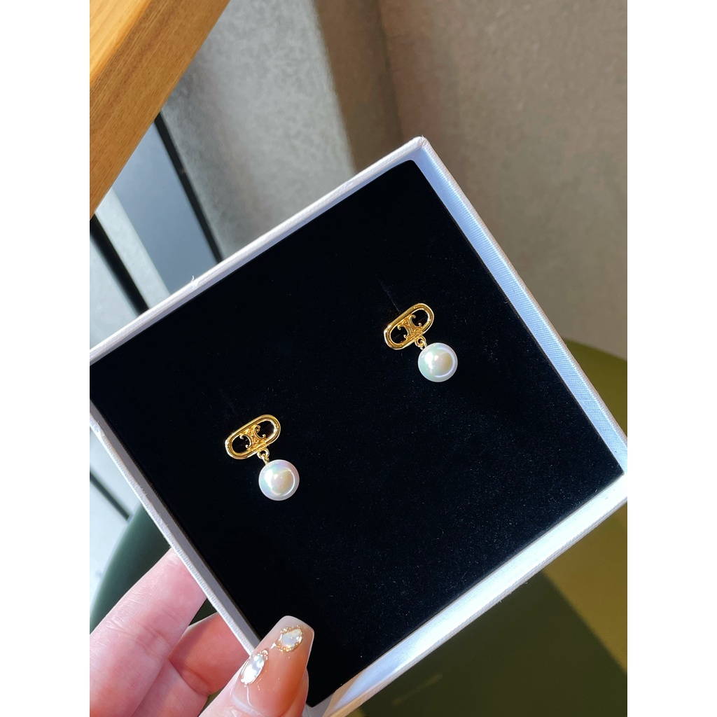 Khuyên Tai Kiểu Dáng Mới Đơn Giản Thời Trang Dành Cho Nữ