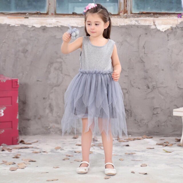 Đầm công chúa RVER