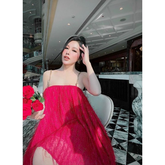 Đầm suông tua rua 2 dây xích