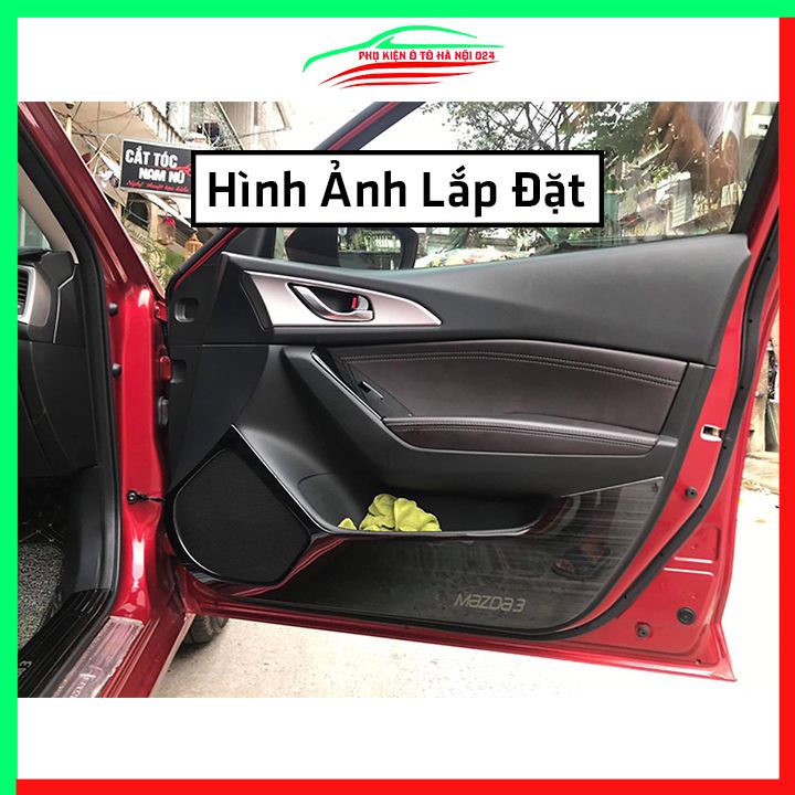 Bộ ốp tapli Mazda 3 2016-2019 vân Titan chống xước va đập khi mở cửa và làm đẹp xe
