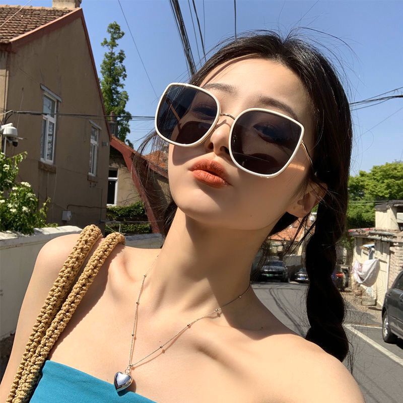 Kính Mát Gọng Vuông Lớn Phong Cách Retro Thời Trang Cho Nữ