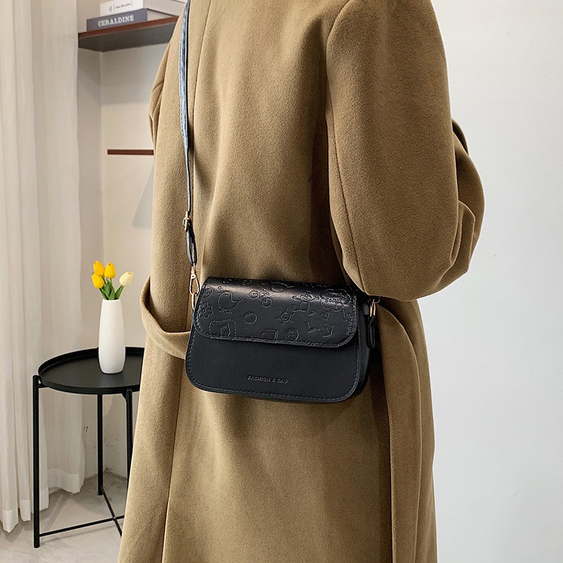 Túi xách nữ đeo chéo thời trang Hàn 2021