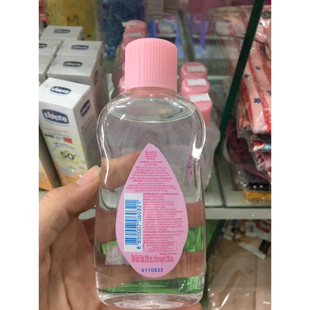 Dầu Massage và Dưỡng Ẩm Da Cho Bé Johnson's Baby50ML/ 200ML