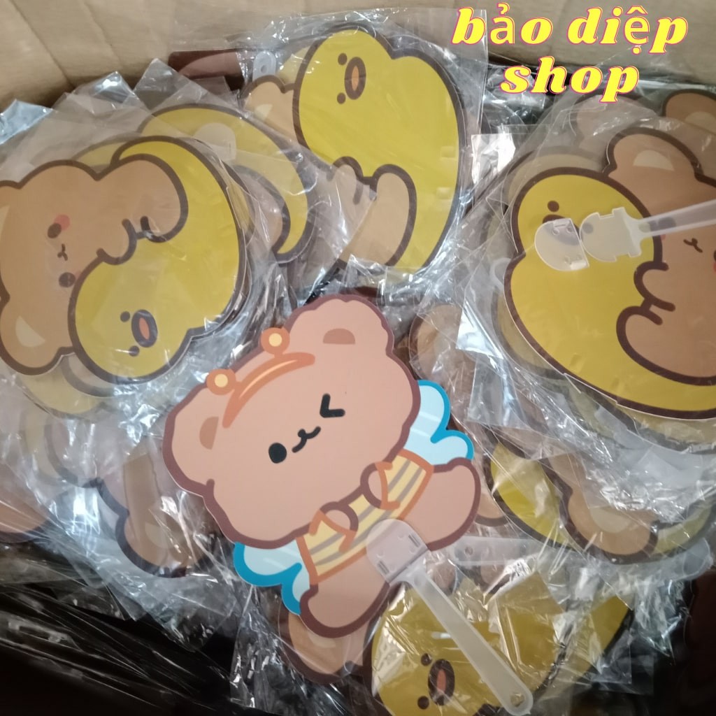 Quạt cầm tay mini bằng nhựa với họa tiết hình hoạt hình siêu cute | BigBuy360 - bigbuy360.vn