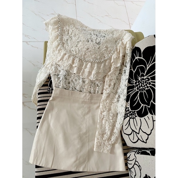 Set áo tiểu thư nude tay bồng chân váy da