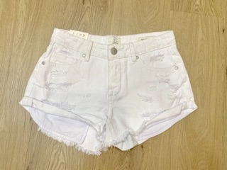 QUẦN SHORT JEAN hiệu COTTON ON