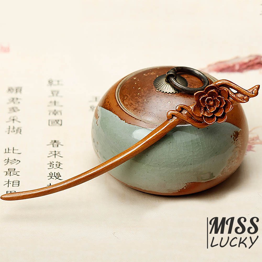 Trâm cài tóc bằng gỗ phong cách thanh lịch dành cho cô dâu