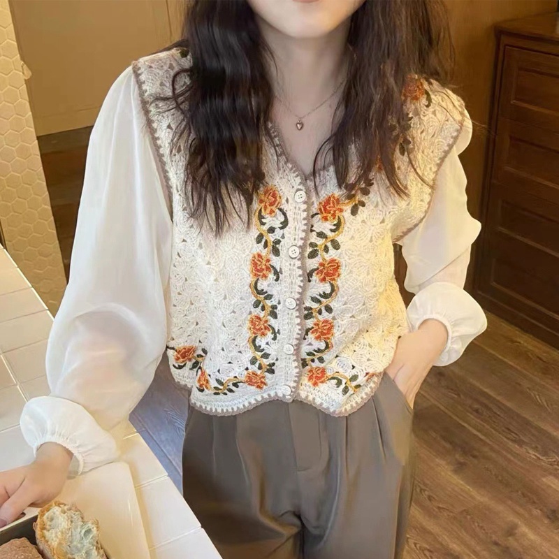 Áo Croptop Chiffon Tay Dài Phồng Thêu Hoa Màu Sắc Tương Phản Thời Trang Cho Nữ