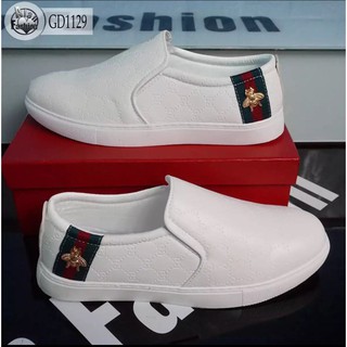 FREESHIP+FULLBOX: GIÀY LƯỜI NAM LOGO CON ONG CHẤT 4.0  PHỐI QUẦN CỰC ĐẸP