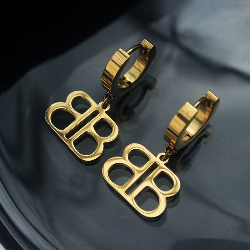 Bông tai titan hình hoa nhỏ màu vàng thời trang sang trọng dành cho nữ