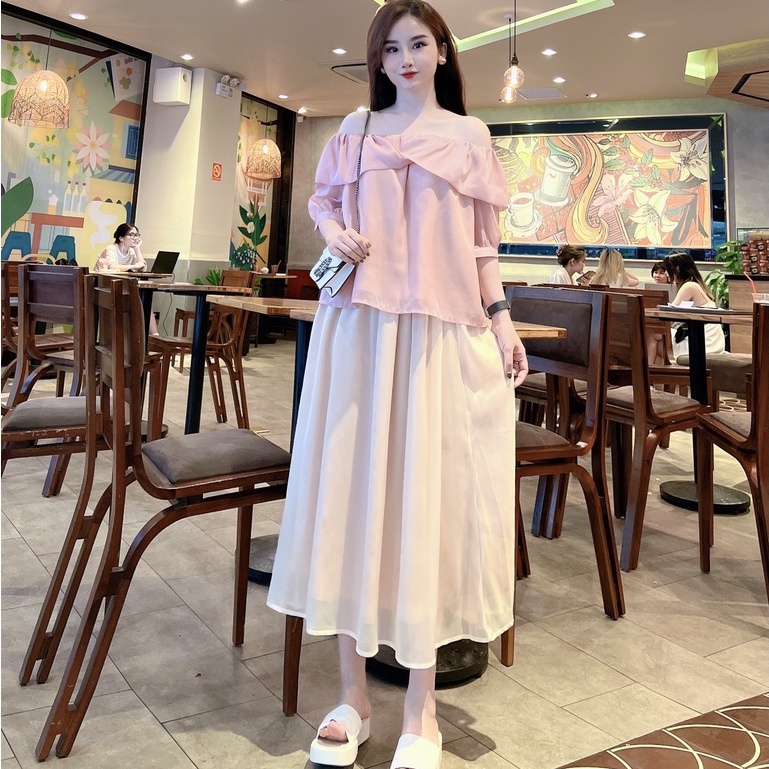Set Đồ Nữ Đi Chơi Siêu Xinh Set Áo Chân Váy Chữ A Dài Qua Gối Dễ Thương Kèm Áo Sơ Mi Trễ Vai PRETTY CLOSET sTYLE Hàn V30