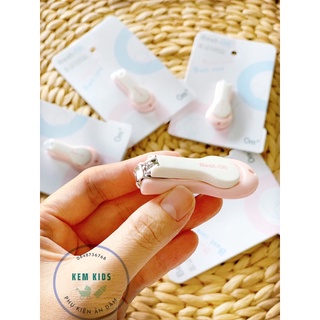 Bấm móng tay cute cho bé gái sơ sinh Best BB