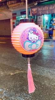 Lồng đèn Hello Kitty đáng yêu