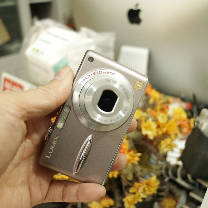 Máy ảnh Lumix FX30 quay chụp tốt