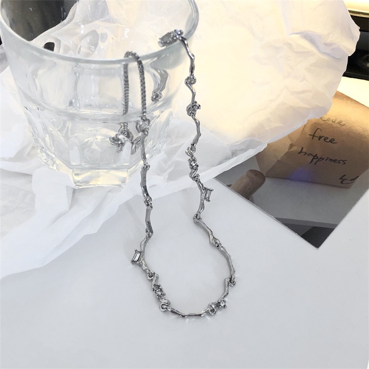 Vòng cổ Sợi Xích Họa Tiết Gợn Sóng Phong Cách Harajuku Thời Trang