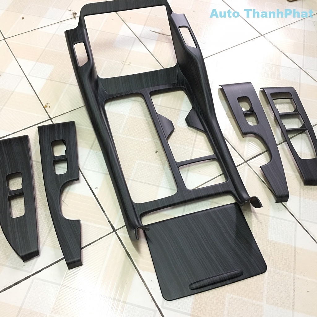 Ốp Nội Thất Sorento 2021-2023 Có 2 Mẫu Vân Gỗ Và Vân Carbon Cao Cấp Sang Trọng