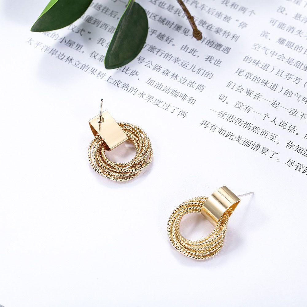 Bông Tai Hình Tròn Bằng Kim Loại Thời Trang Dành Cho Nữ