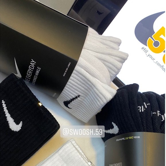 Tất/ vớ Nike chính hãng  /nhiều kích cỡ