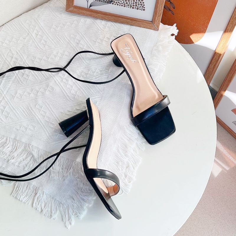 Sandal tigish cột dây chiến binh sang chảnh