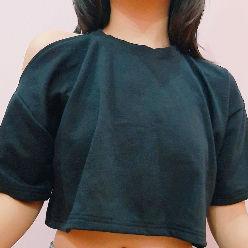 Pass áo CROPTOP đâyyy (vào shop để xem thêm đồ mình bán nha)