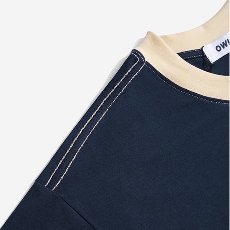 OWL BRAND® TWO-TONE TEE - Áo thun chỉ màu Xanh đen/Vàng đồng - OWL031021 | BigBuy360 - bigbuy360.vn