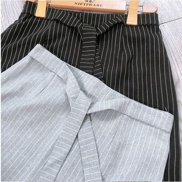 [HÀNG LOẠI 1] Chân váy kẻ sọc buộc vạt hai màu đen và ghi (Có lót bên trong) (Thời trang công sở VIP)Cam kết hàng y hình | BigBuy360 - bigbuy360.vn