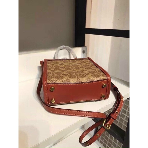 Túi coach mini