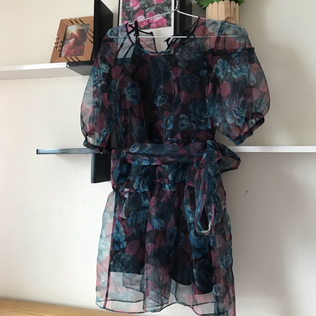 Váy zara size S nguyên tag