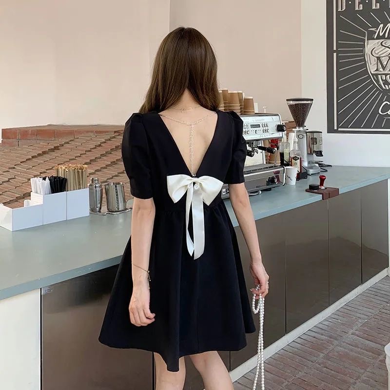 Đầm PERTY tay ngắn phồng thắt nơ sau lưng phong cách Hàn Quốc xinh xắn thời trang dành cho nữ