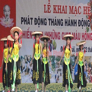 Nón quai thao dành cho trẻ em