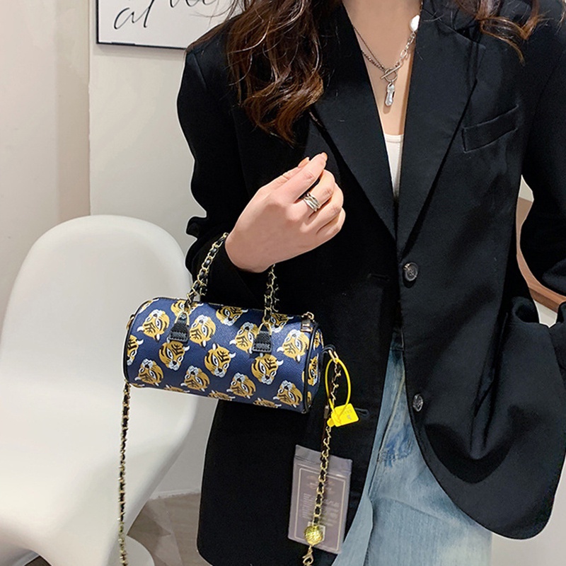 IELGY Túi Đeo Vai Hình Trụ In Họa Tiết Hoạt Hình Dễ Phối Đồ Thời Trang Cho Nữ